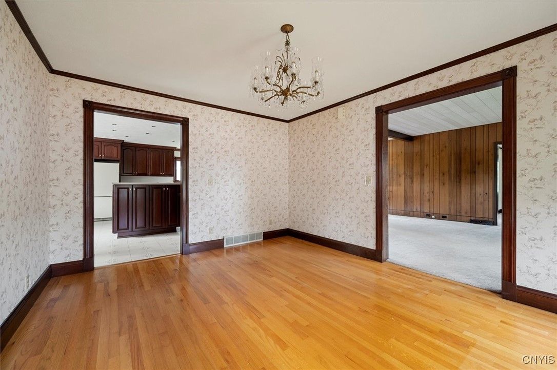 Chandelier, Empty room, Interior, Wood Texture Flooring
