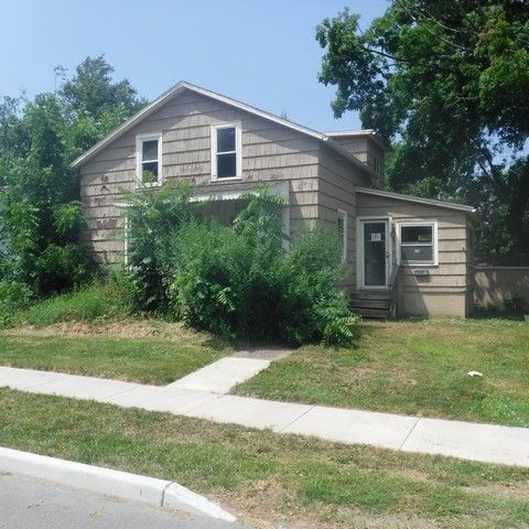 Exterior, Facade, American Craftsman