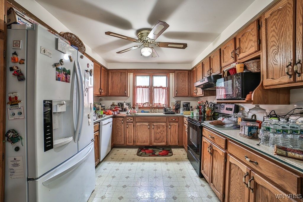 Interior, Kitchen