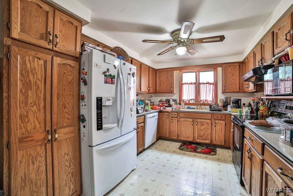 Interior, Kitchen