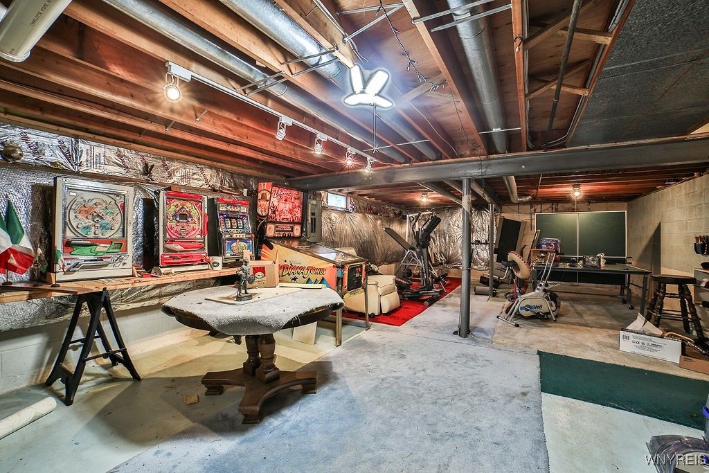 Fitness Equipment, Interior