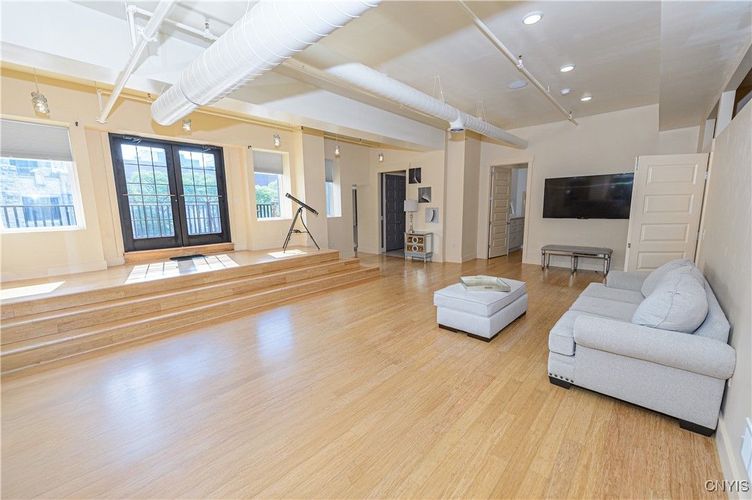 Interior, Living room, Recessed Lighting, Wood Texture Flooring