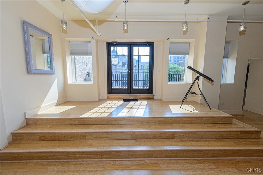 Interior, Pendant Lights, Wood Texture Flooring