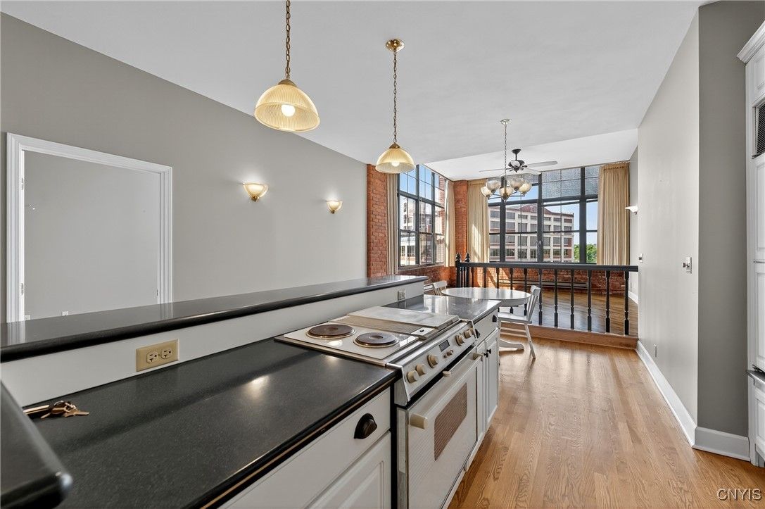 Interior, Kitchen, Pendant Lights, Wood Texture Flooring