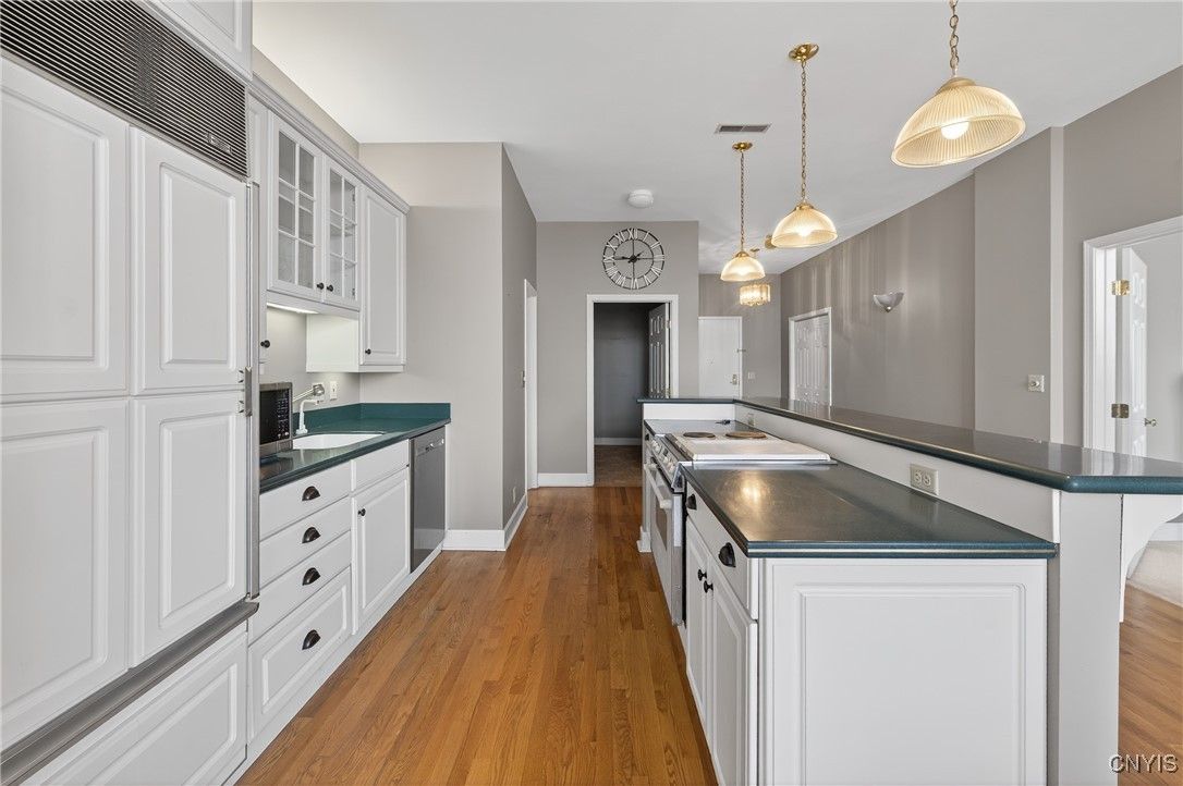 Interior, Kitchen, Pendant Lights, Wood Texture Flooring