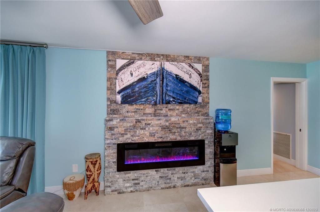 Fireplace, Interior