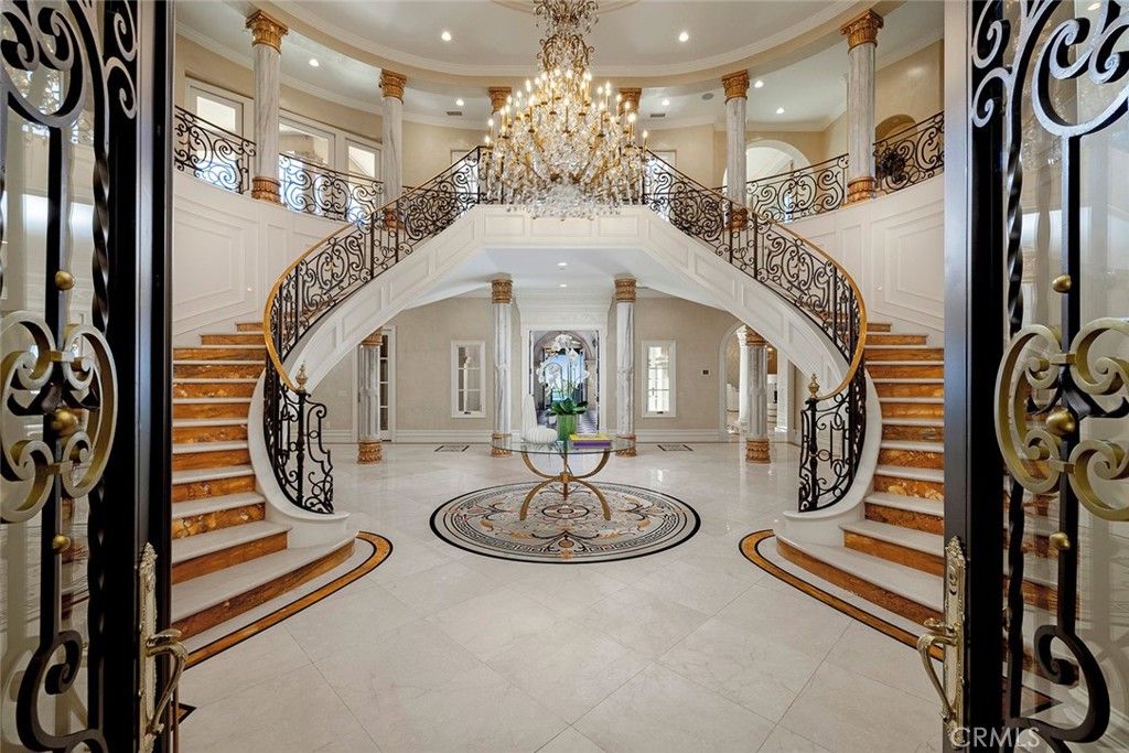 Chandelier, Interior, Recessed Lighting
