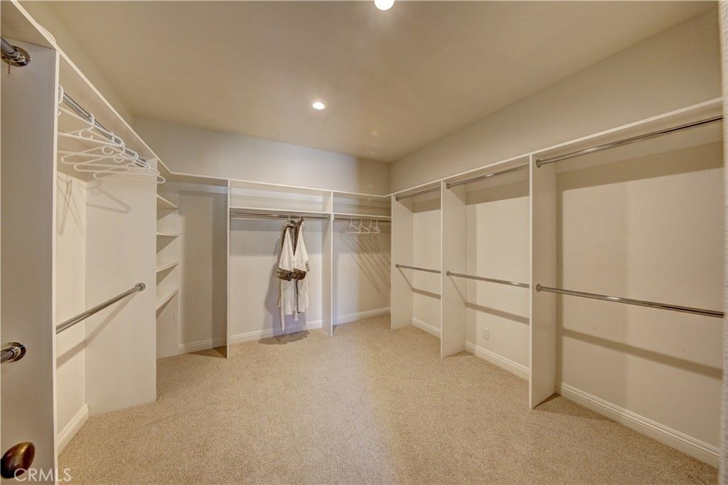 Interior, Recessed Lighting, Walk-in Closets