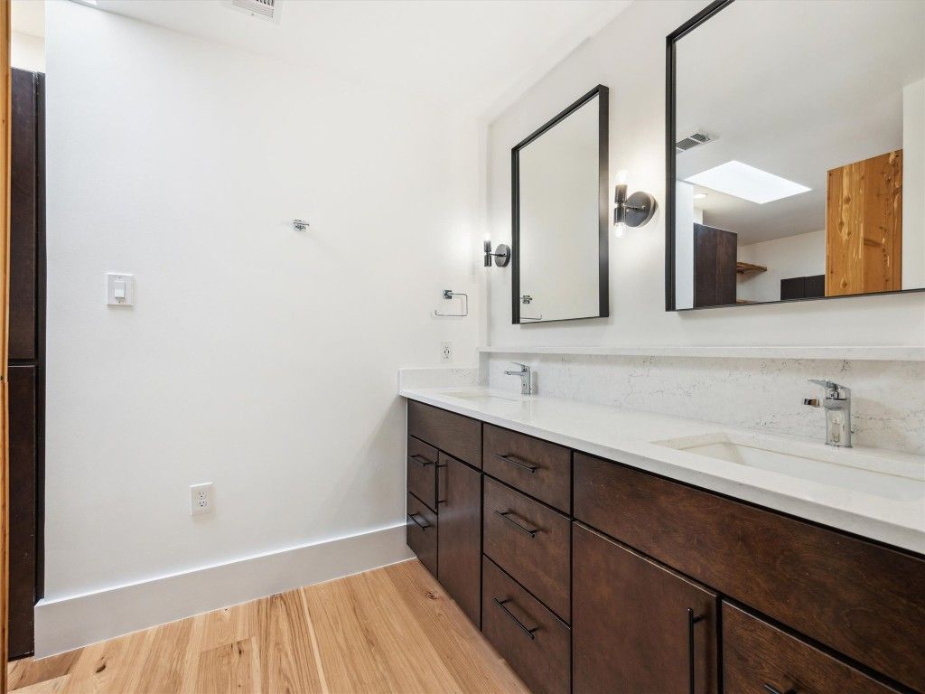 Bathroom, Dual Sink Vanities, Interior, Wood Texture Flooring