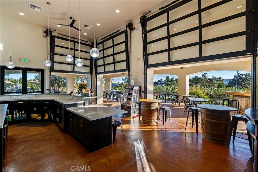 Interior, Kitchen, Pendant Lights, Recessed Lighting