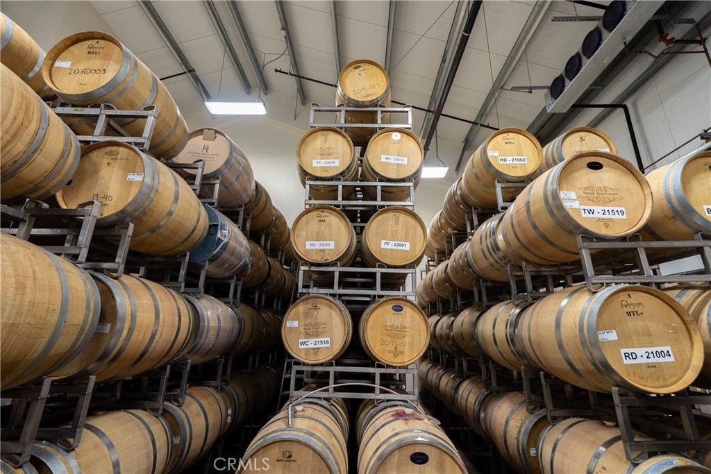 Interior, Wine Storage