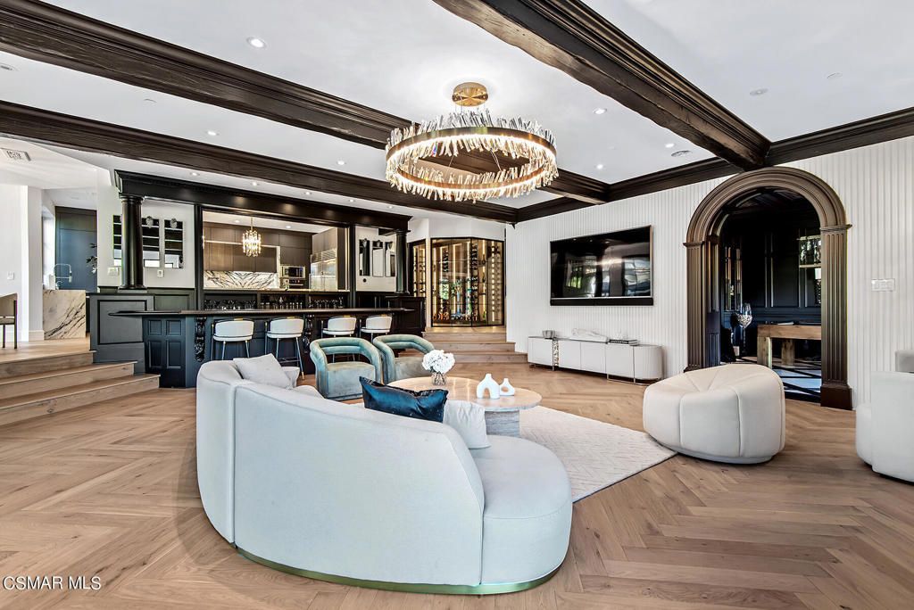 Chandelier, Fireplace, Interior, Living room, Recessed Lighting, Wood Texture Flooring