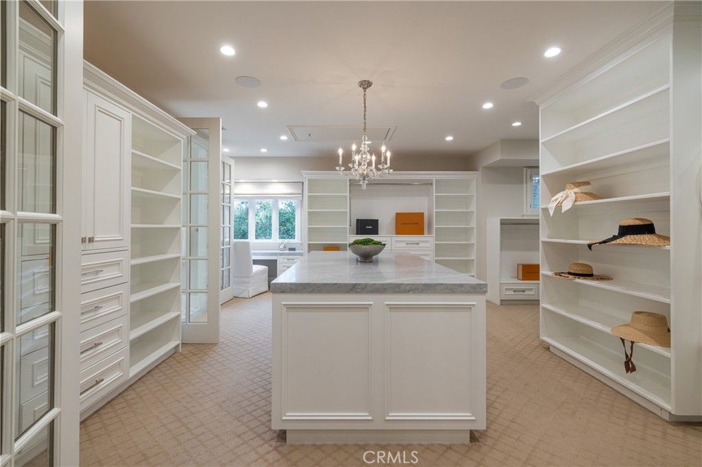Chandelier, Interior, Pendant Lights, Recessed Lighting, Walk-in Closets