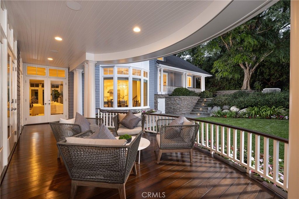 Exterior, Wood Texture Flooring