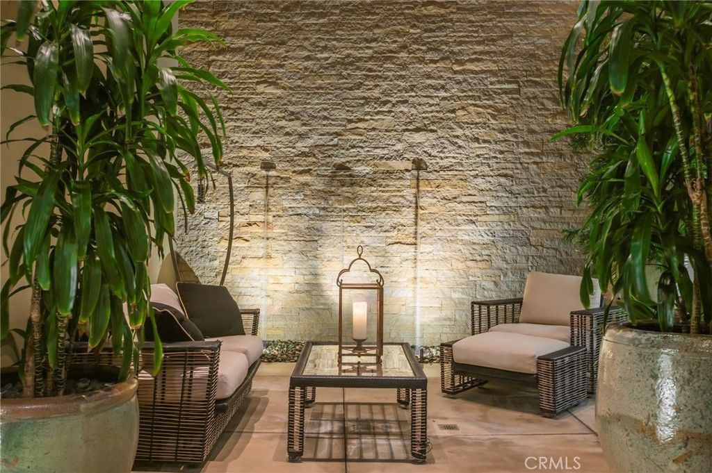 Exterior, Stone Walls