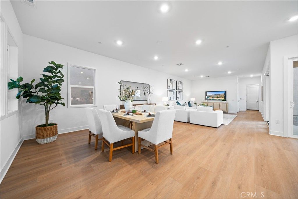 Dining room, Interior, Living room, Recessed Lighting, Wood Texture Flooring