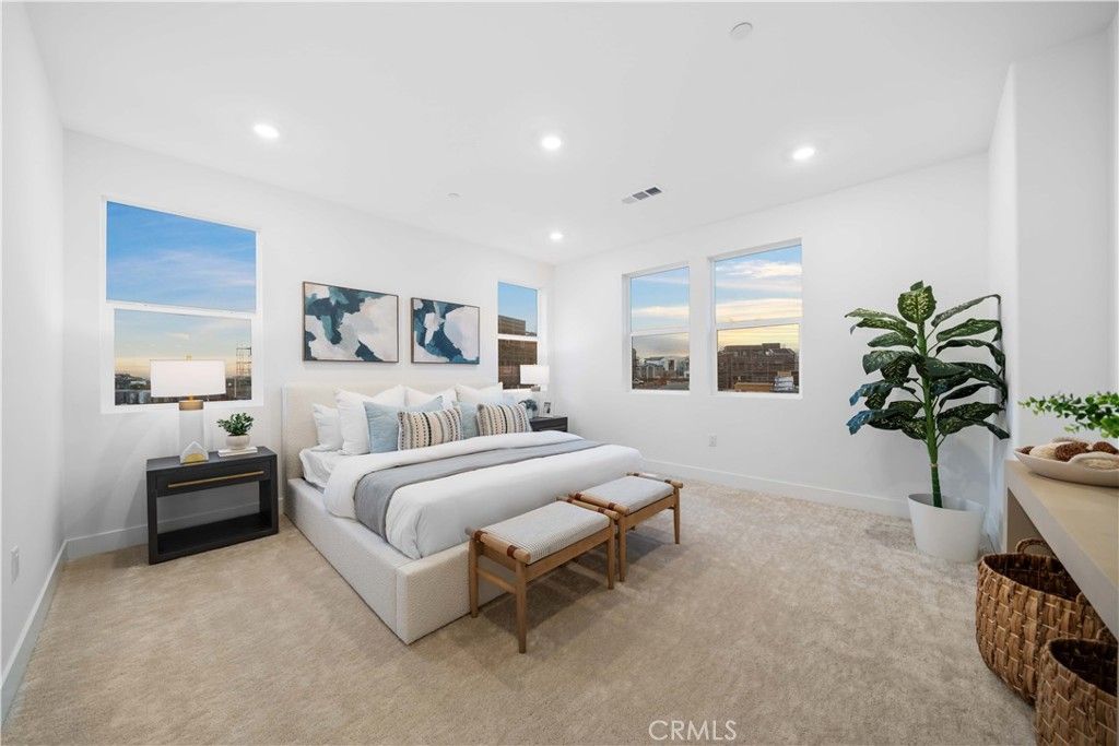 Bedroom, Interior, Recessed Lighting