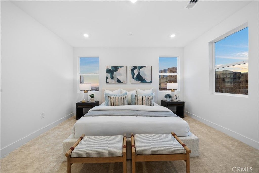 Bedroom, Interior, Recessed Lighting