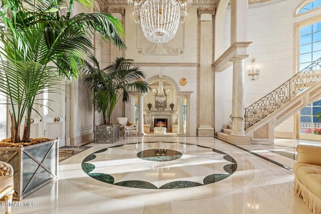 Chandelier, Fireplace, Interior