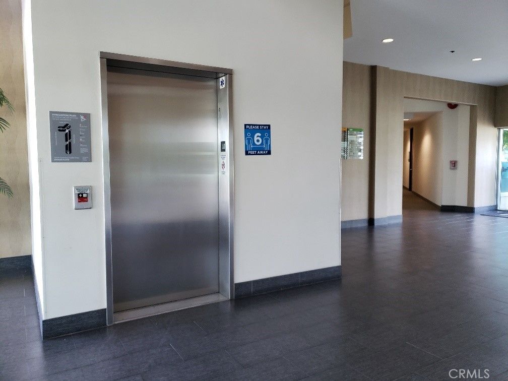 Elevator, Interior, Recessed Lighting