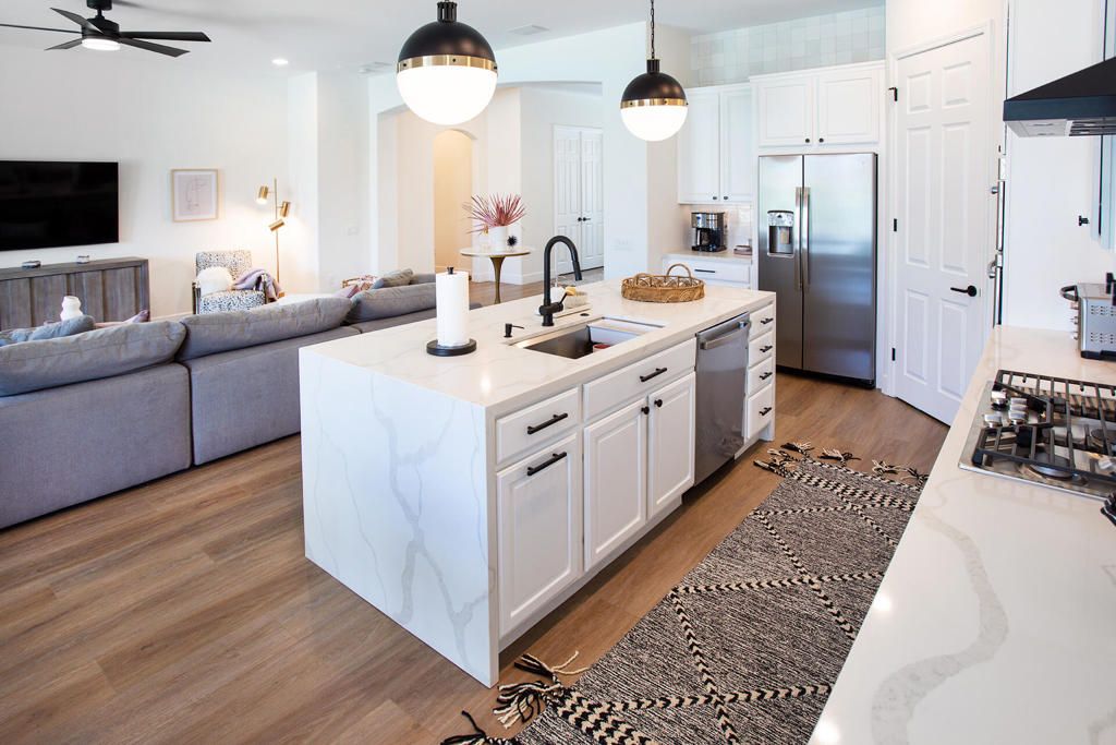 Interior, Kitchen, Living room, Pendant Lights, Recessed Lighting, Wood Texture Flooring