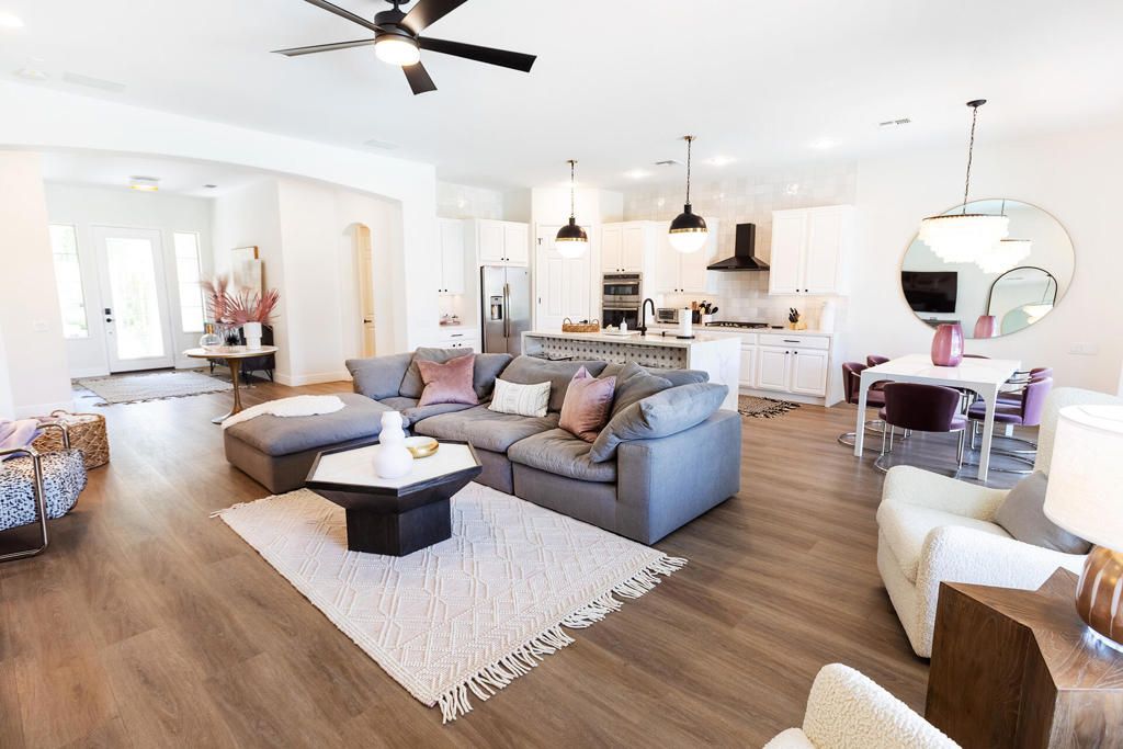 Dining room, Interior, Kitchen, Living room, Pendant Lights, Recessed Lighting, Stainless Steel Appliances, Wood Texture Flooring