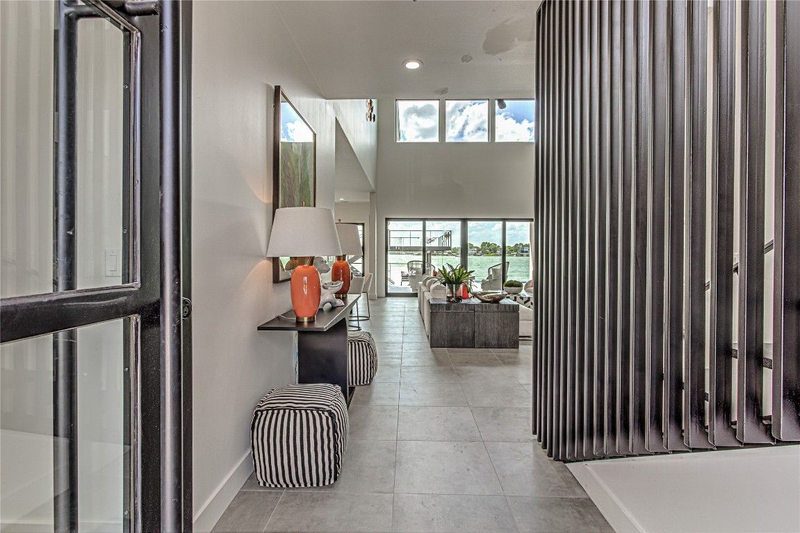 Interior, Recessed Lighting, Water