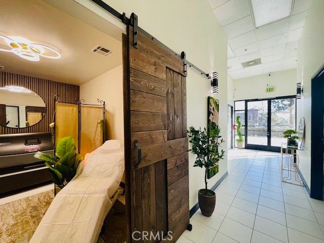 Interior, Wooden Walls