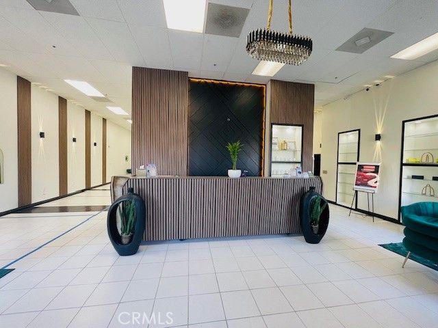 Chandelier, Interior, Recessed Lighting