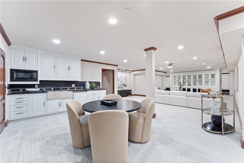Dining room, Interior, Kitchen, Living room, Recessed Lighting