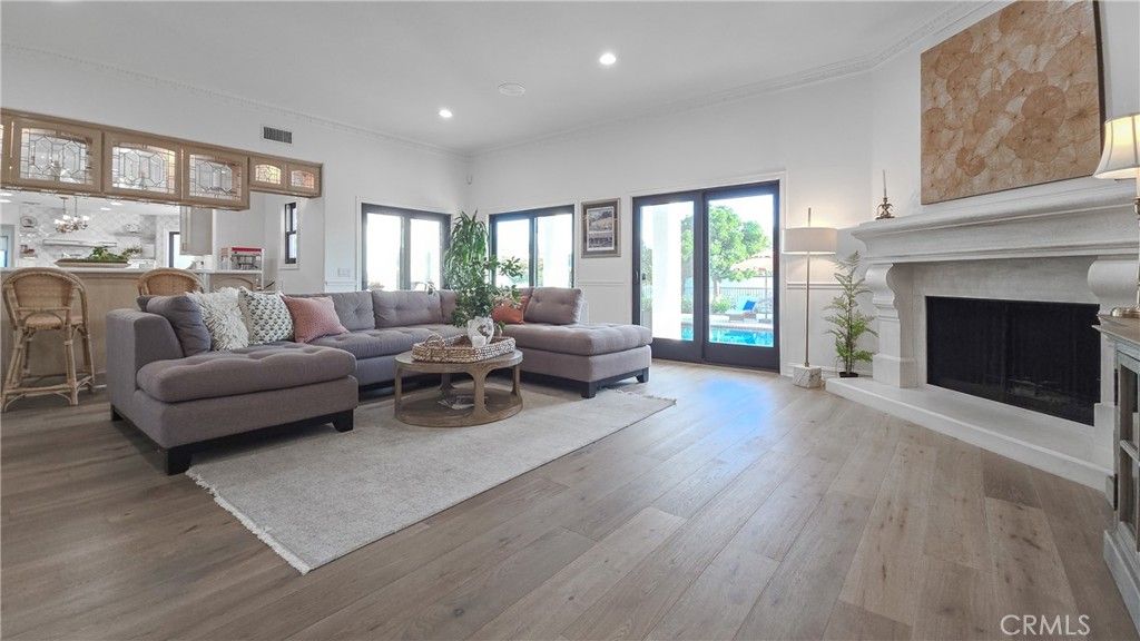 Fireplace, Interior, Living room, Pendant Lights, Recessed Lighting, Wood Texture Flooring