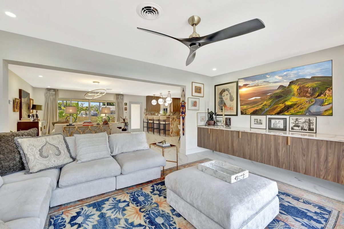 Interior, Kitchen, Living room, Pendant Lights, Recessed Lighting