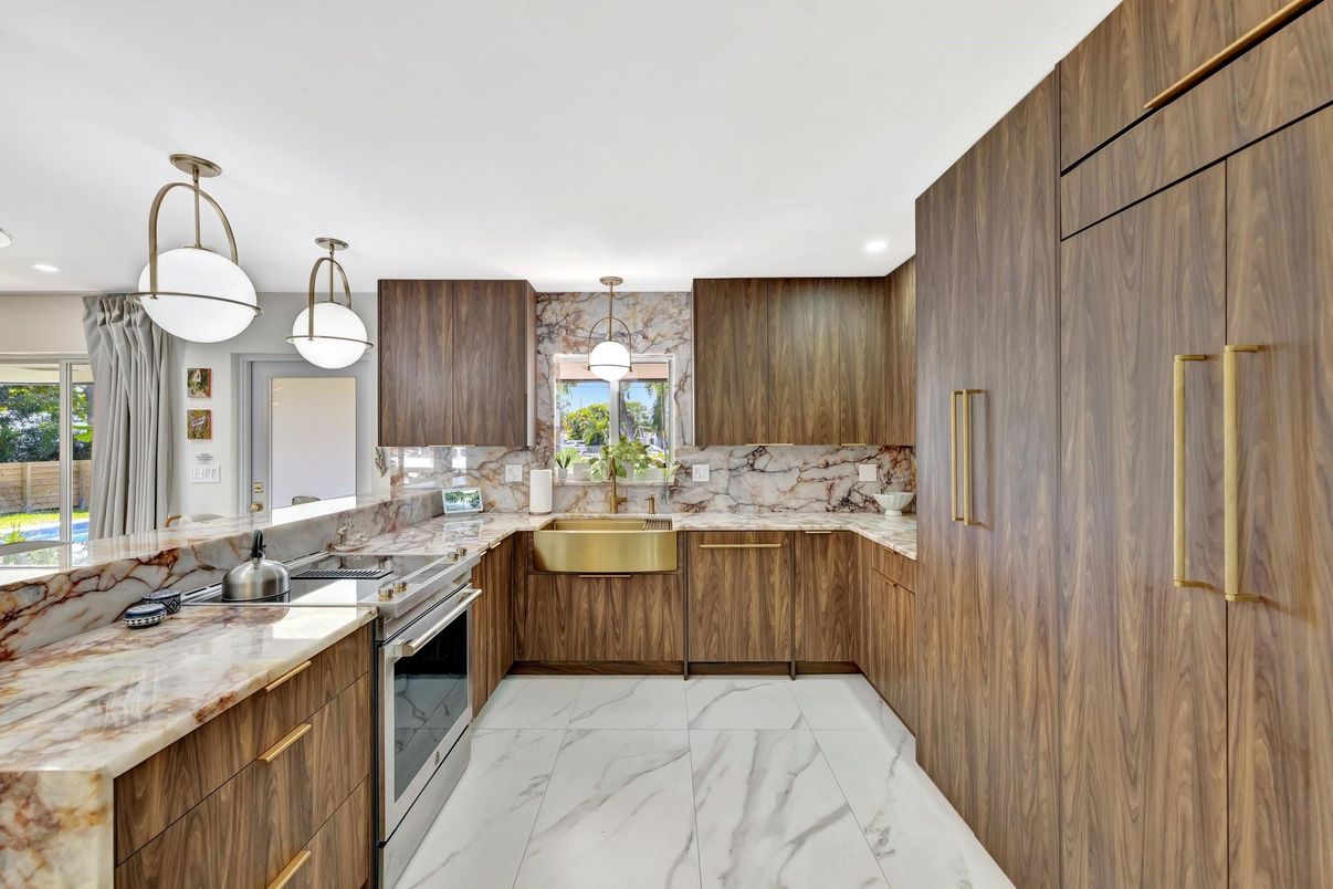 Interior, Kitchen, Marble, Pendant Lights, Recessed Lighting