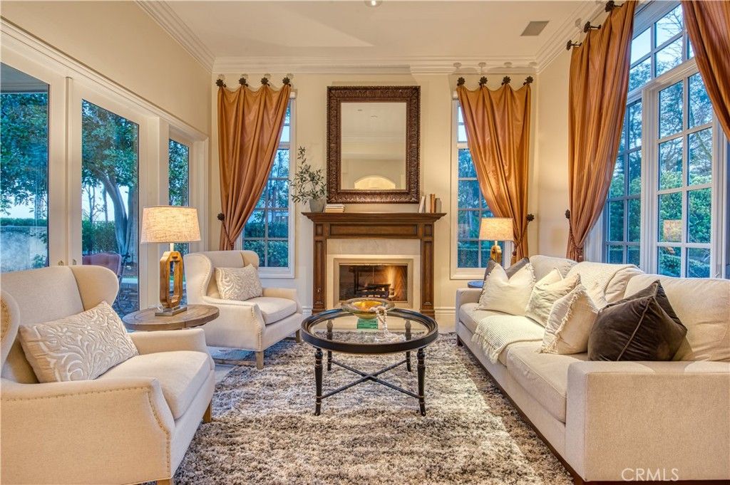 Fireplace, Interior, Living room, Recessed Lighting
