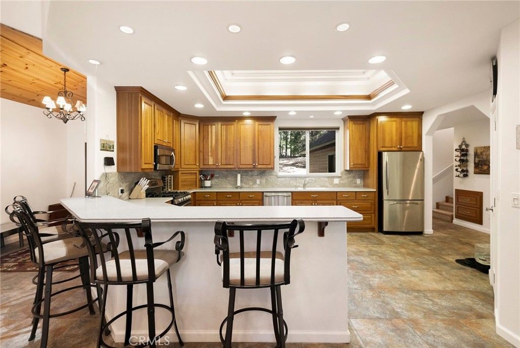 Chandelier, Interior, Kitchen, Recessed Lighting, Stainless Steel Appliances, Wooden Ceilings
