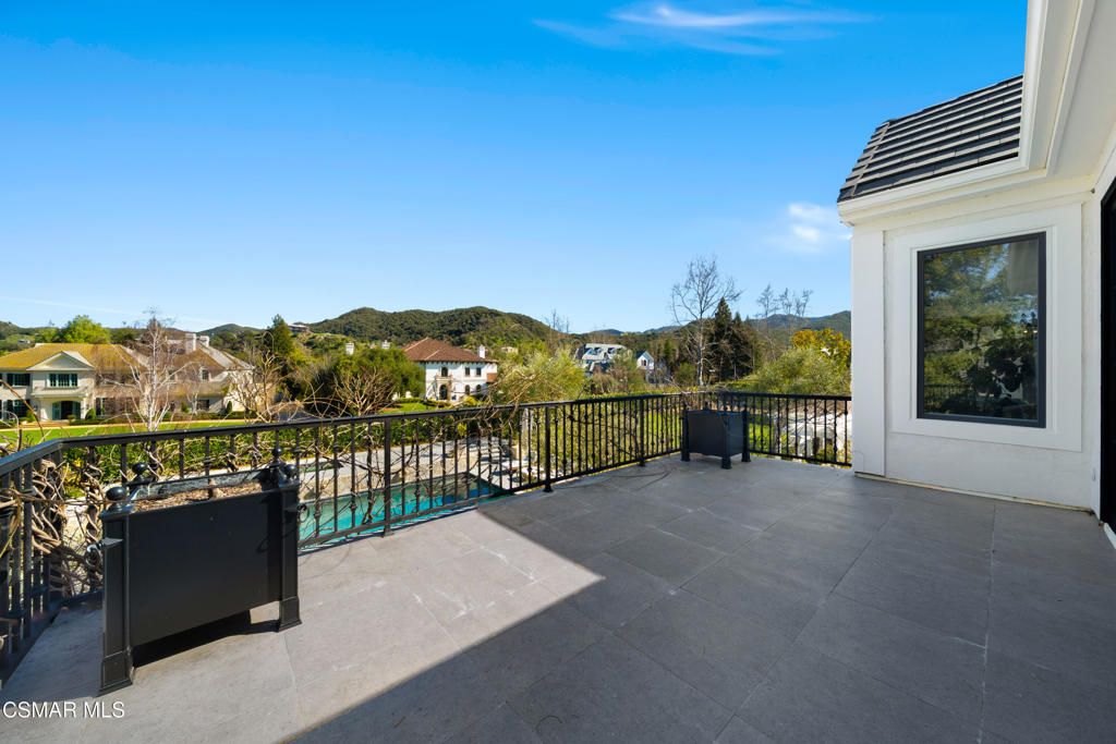 Exterior, Pool, Other
