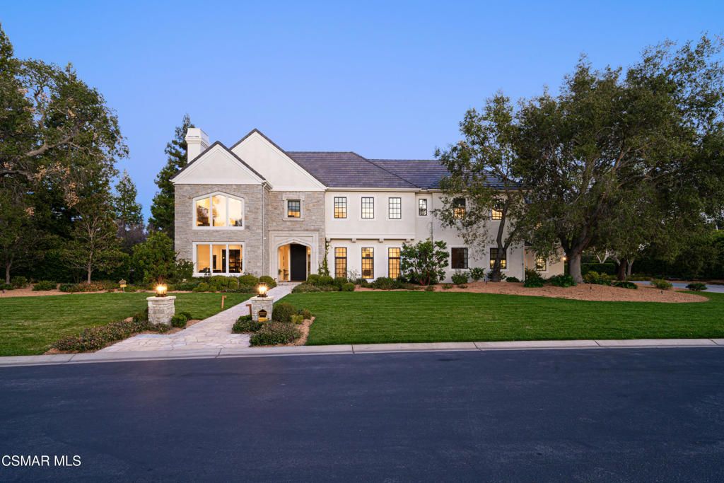 Exterior, Facade, French Provincial