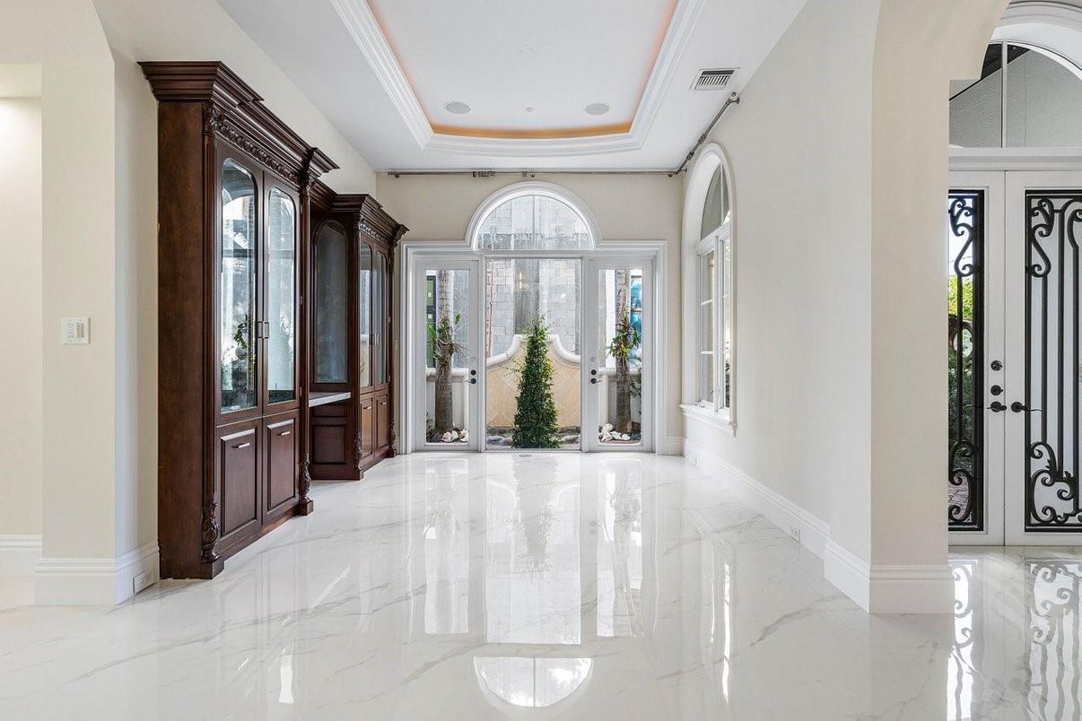 Interior, Marble, Recessed Lighting