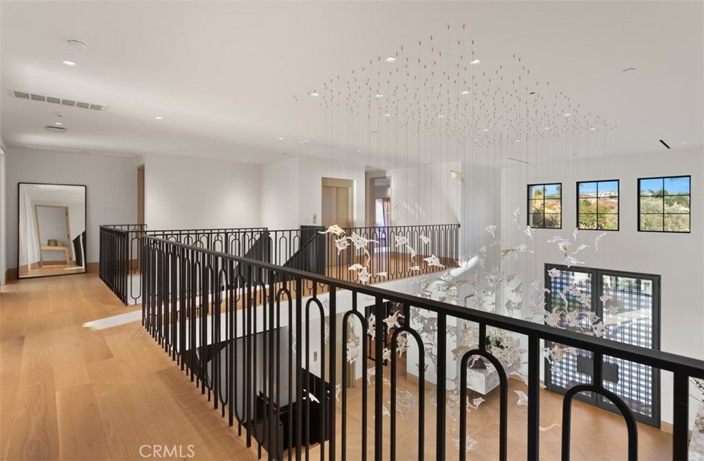 Dining room, Interior, Pendant Lights, Recessed Lighting, Wood Texture Flooring