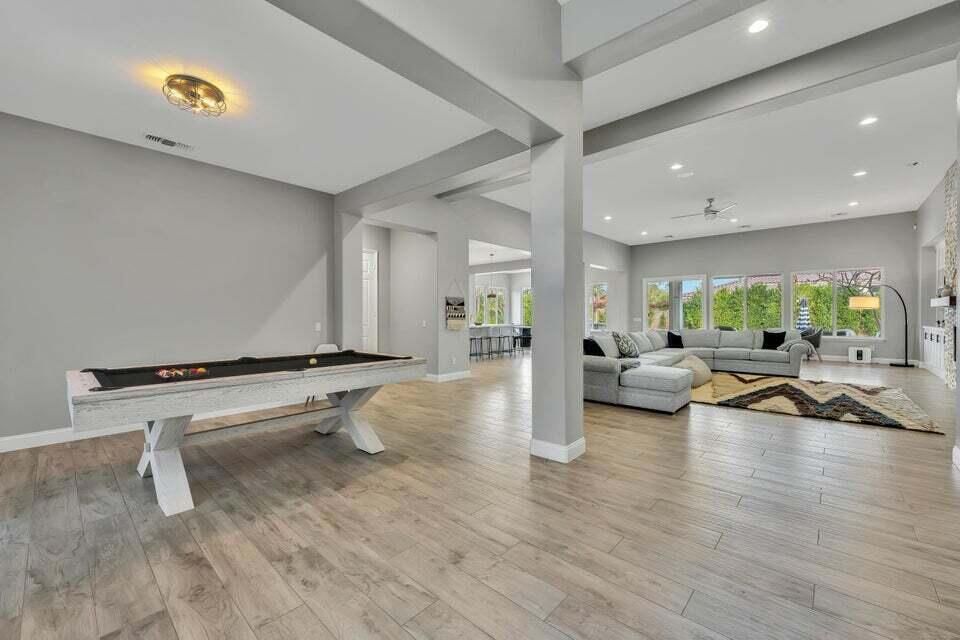 Billiard Table, Game Room, Interior, Living room, Recessed Lighting, Wood Texture Flooring