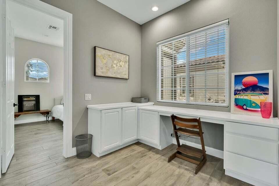 Home Office, Interior, Recessed Lighting, Wood Texture Flooring