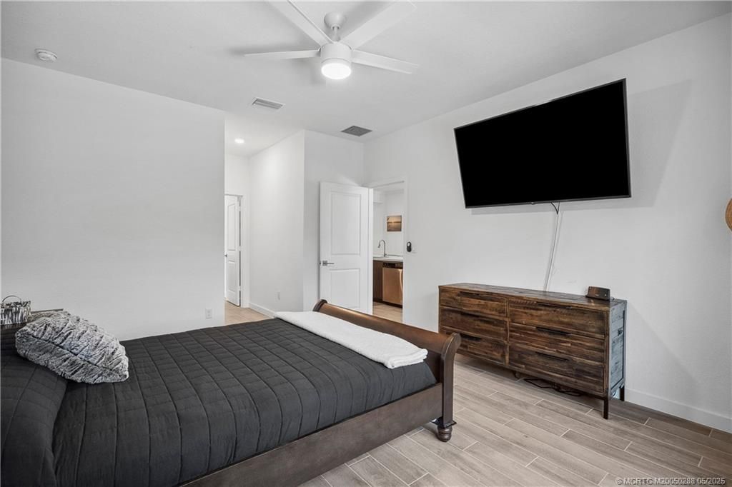 Bedroom, Interior, Recessed Lighting, Wood Texture Flooring