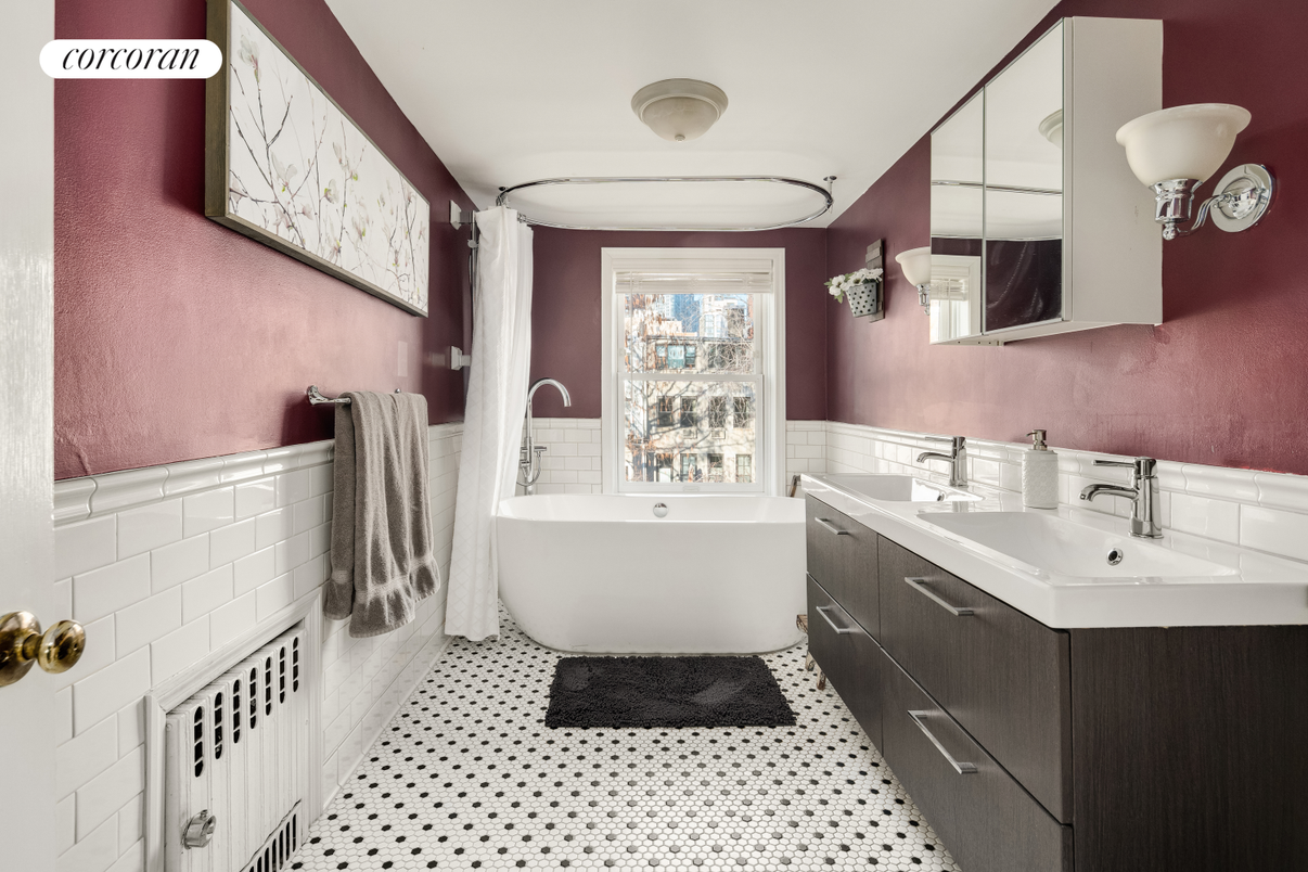 Bathroom, Dual Sink Vanities, Free Standing Baths, Interior
