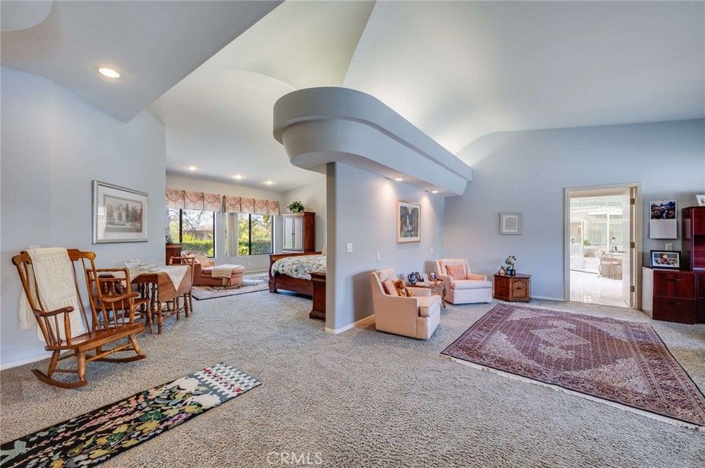 Dining room, Interior, Living room, Recessed Lighting