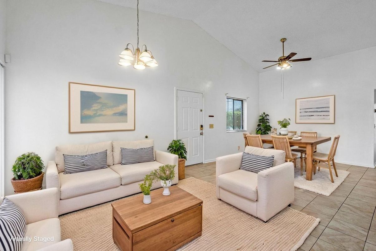 Dining room, Interior, Living room, Pendant Lights