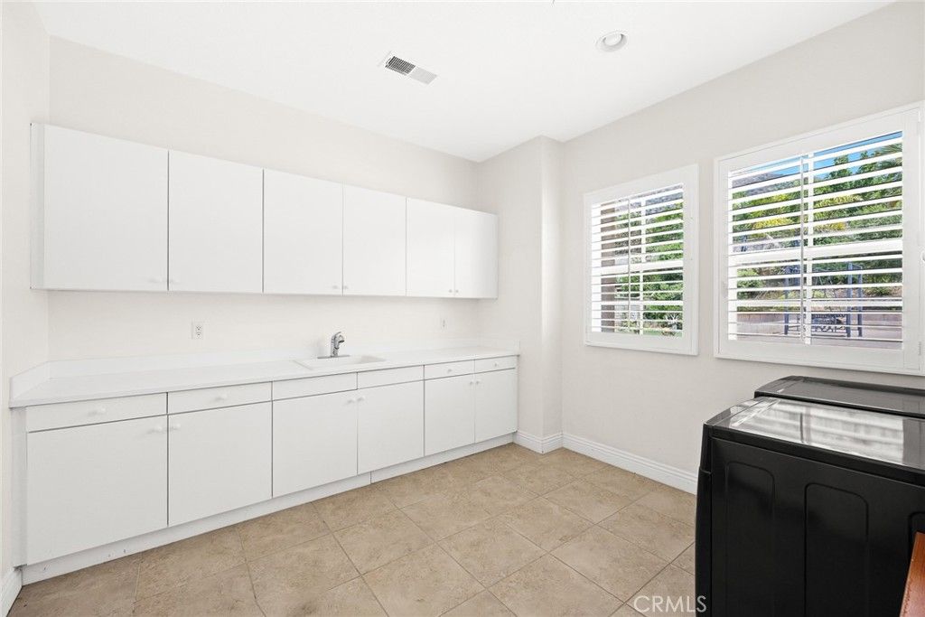 Interior, Recessed Lighting, Washer