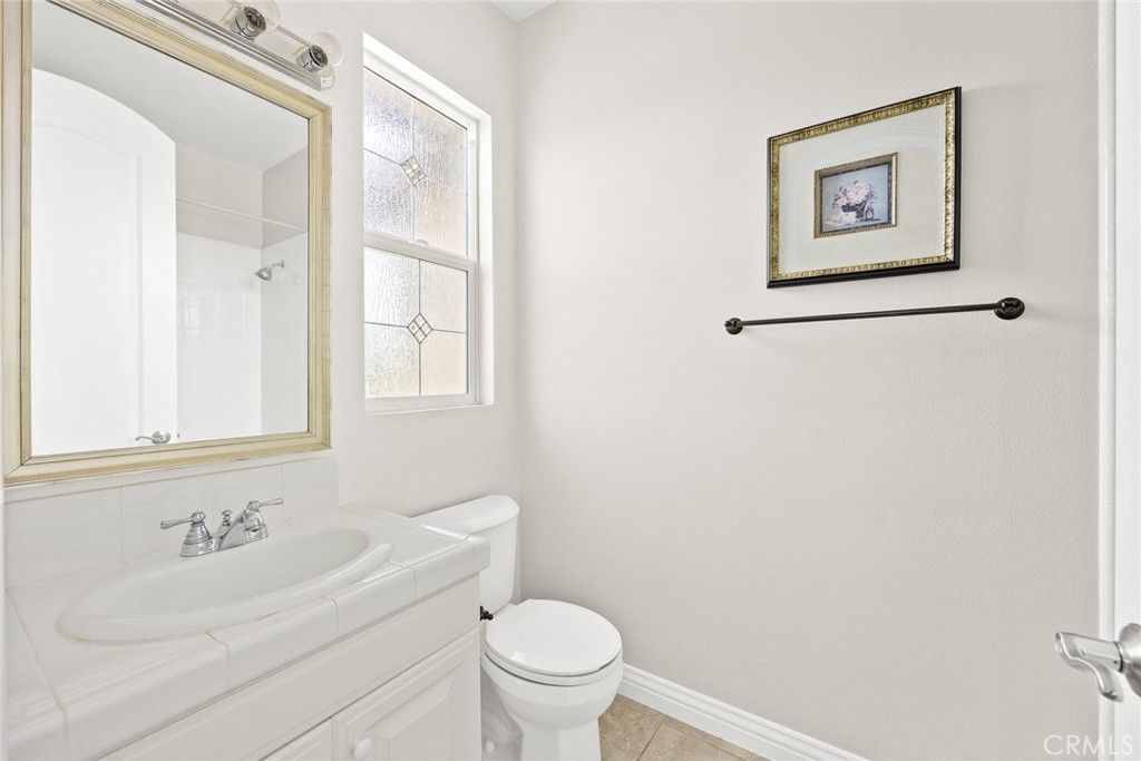 Bathroom, Interior, Tile Countertops
