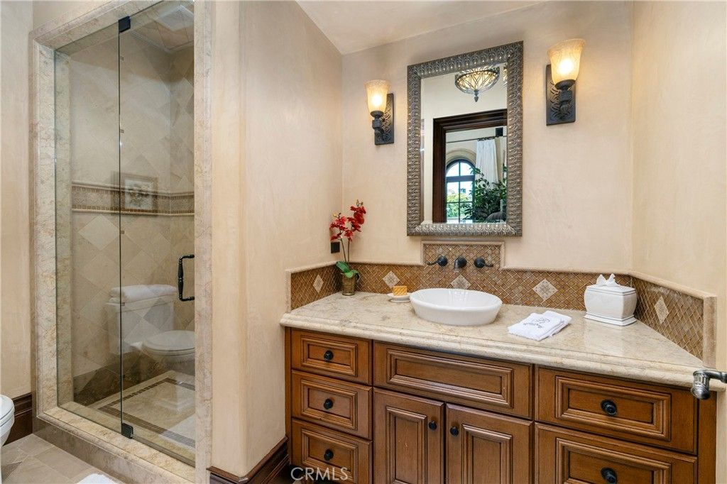 Bathroom, Dual Sink Vanities, Glass Shower, Interior