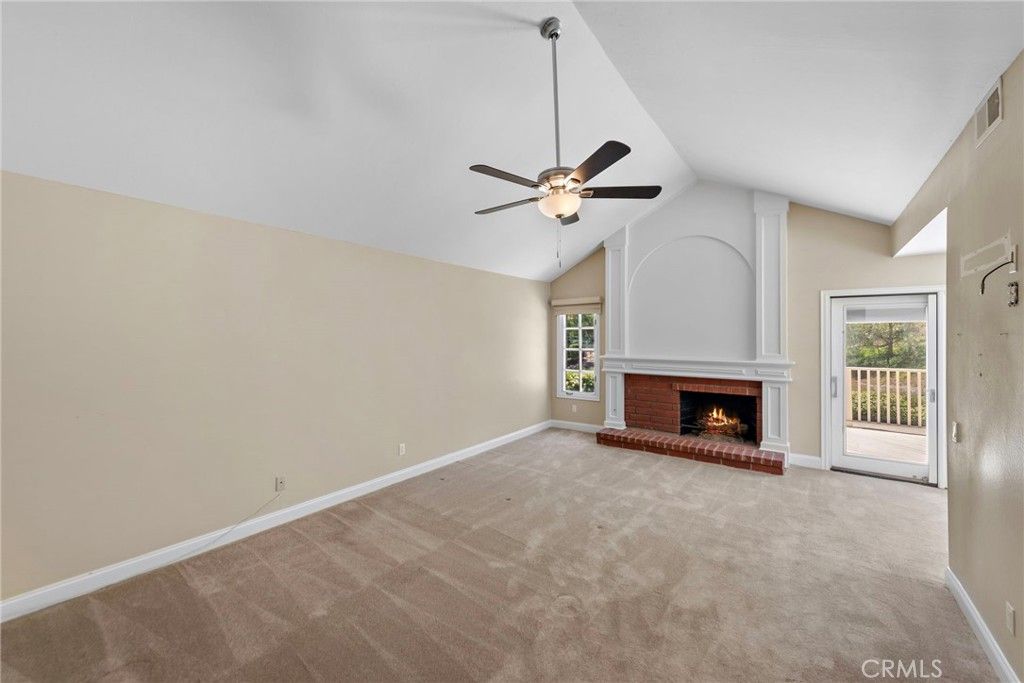 Empty room, Fireplace, Interior