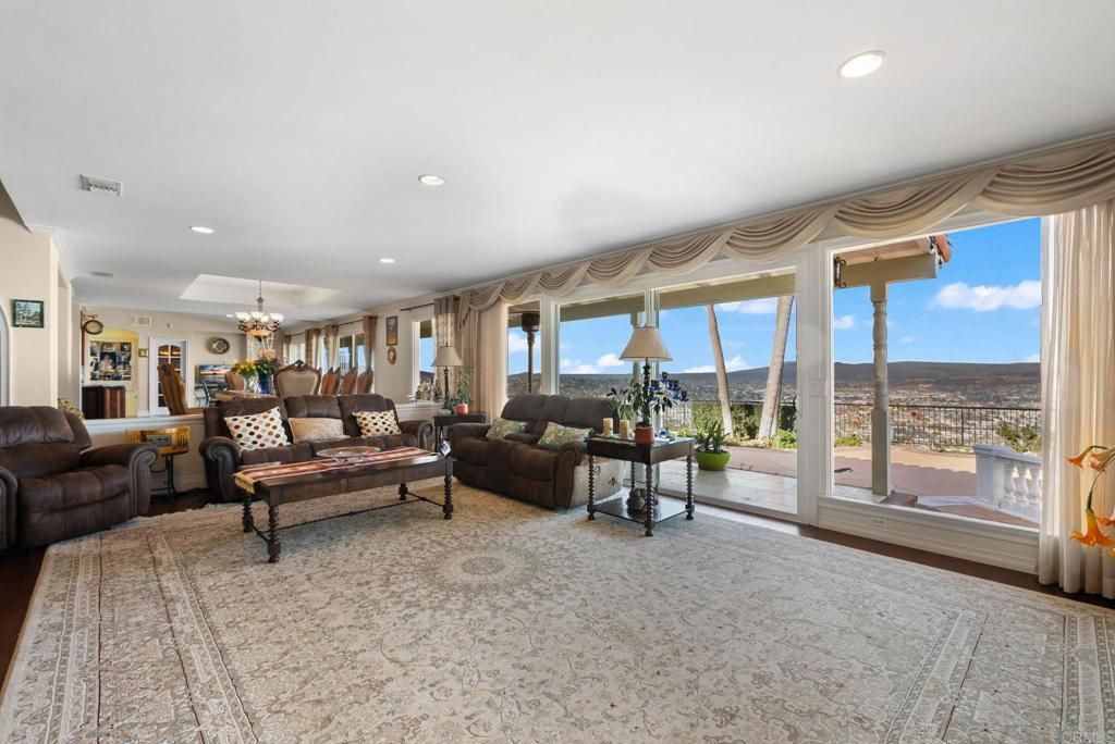 Chandelier, Interior, Living room, Recessed Lighting, Wood Texture Flooring